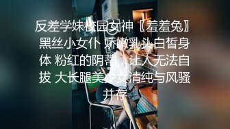 准备考研的大学生全程露脸边学习边跟狼友互动撩骚，还是个无毛小白虎相当狼友的小母狗