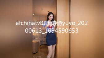 轻M调教圈最有名女神灵灵 妖艳漂亮丝袜美腿无敌骚 吃饱用假JB插水汪汪