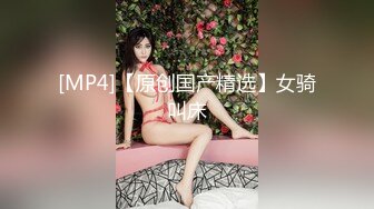 两个00后萌妹伺候，老哥太舒服了，笑起来甜美