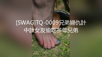 [MP4/ 865M]&nbsp;&nbsp;00后小娇妻露脸跟小哥激情啪啪，让小哥草嘴深喉，玩着奶头亲小嘴，压在身下爆草抽插