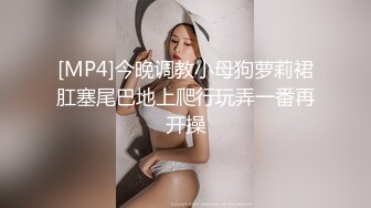 漂亮美女吃鸡啪啪 好大的鸡吧被塞的满满的 多姿势爆操无套输出