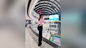 新流出酒店偷拍龟缩男把妹子的内裤都扒了研究完又穿回去妹子的内裤明明都湿了干就完了啊